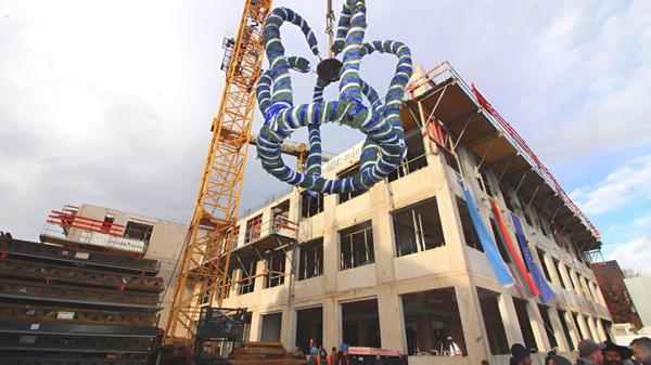 Eine imposante Richtkrone schwebte zum Ende der Fe