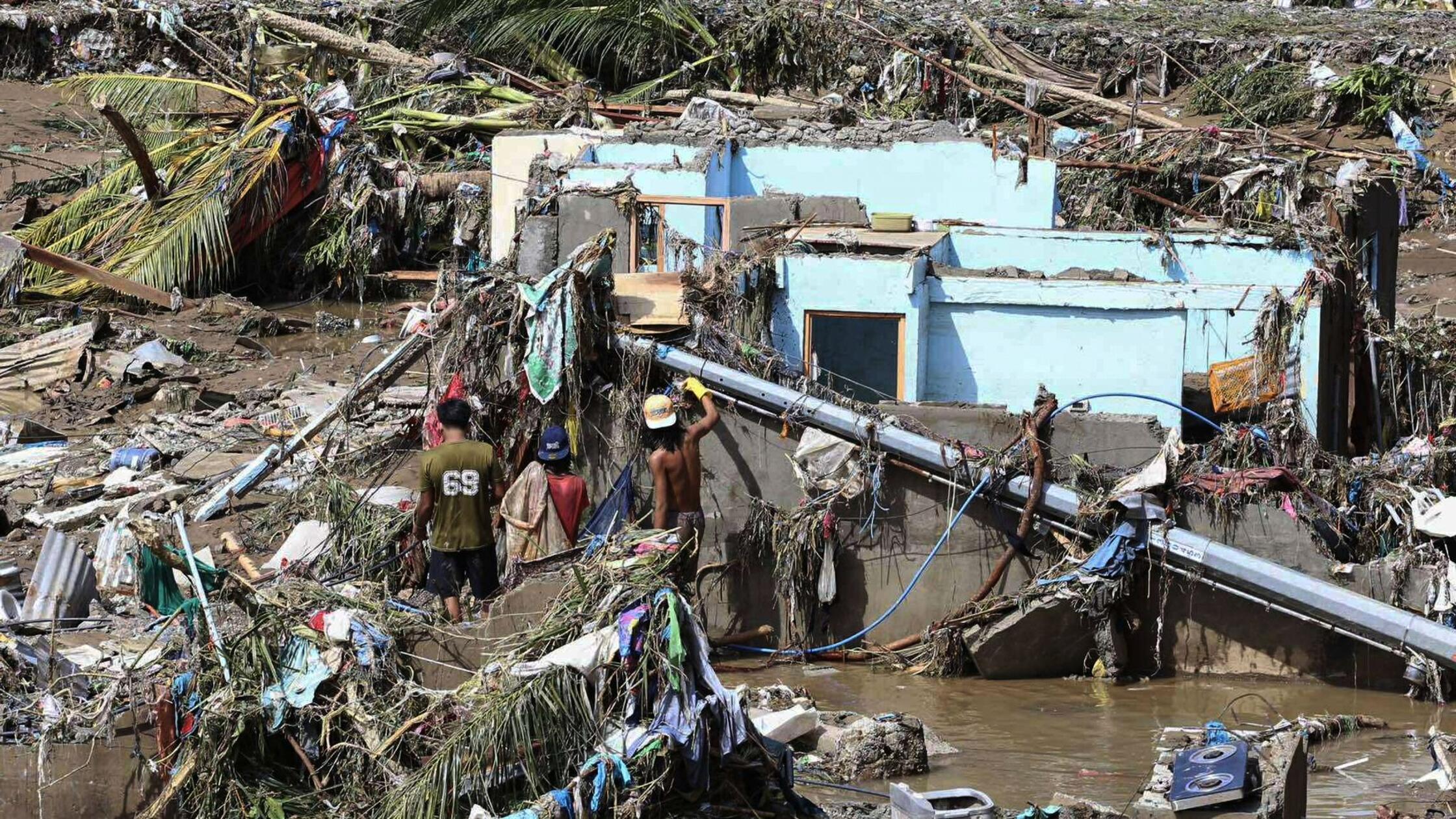 Zahl der Toten nach Taifun auf den Philippinen steigt