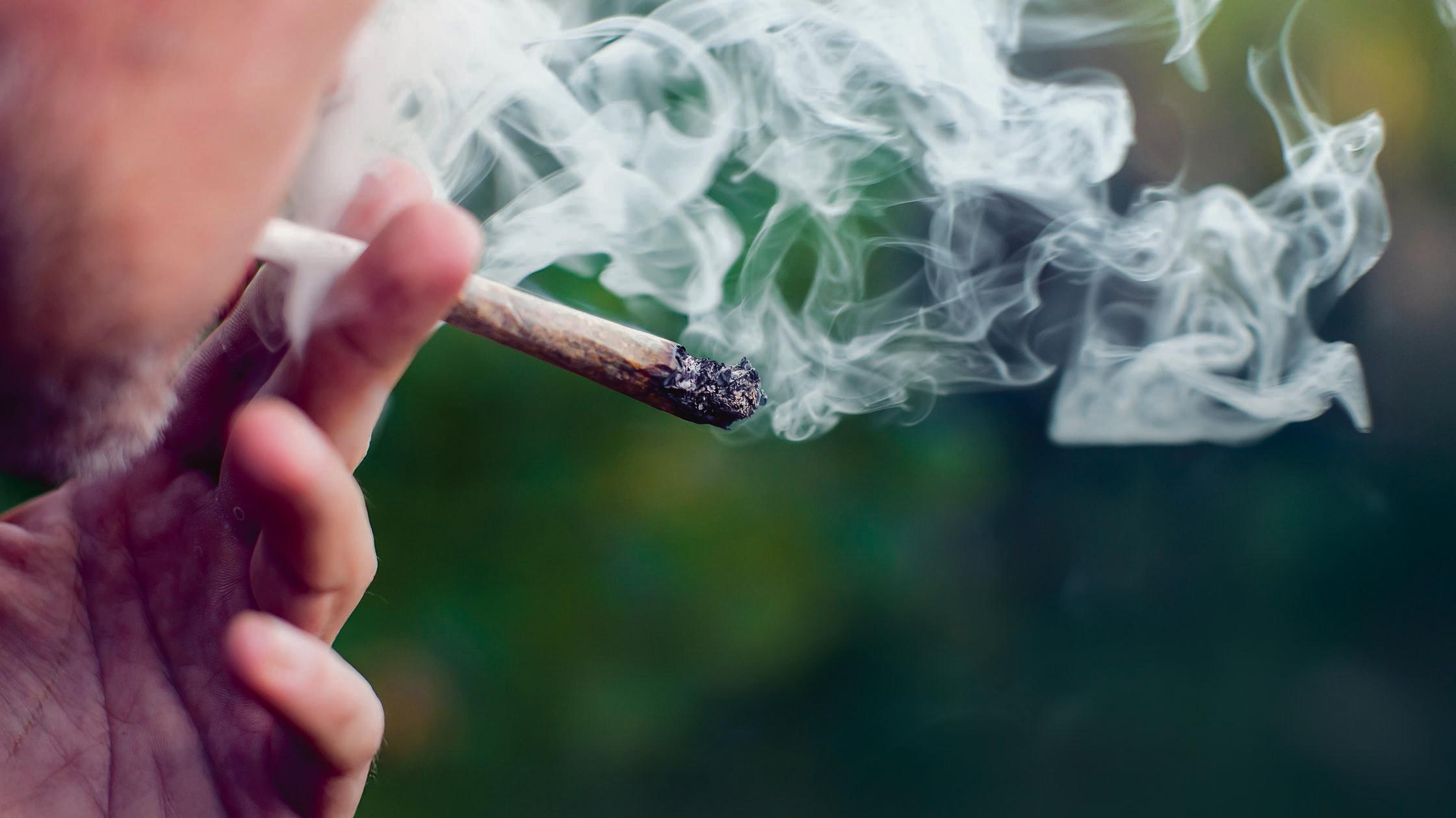 „Ich hab‘ mein Leben gedreht“: Junger Vater kämpft vor Gericht um Bewährungsstrafe