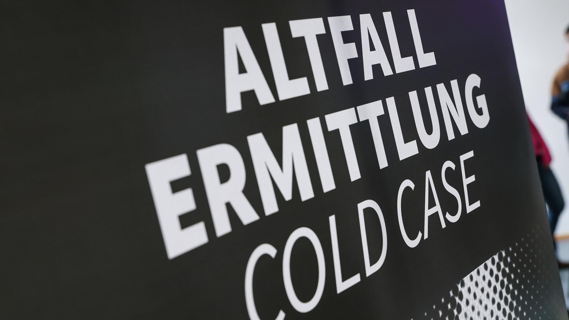 Policija ponovno preiskuje nerešen primer umora podjetnika, vključno s potapljanjem v jezero