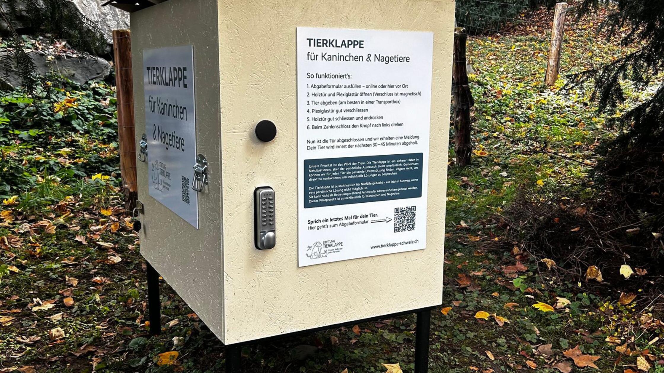 Idee wie bei Babyklappen: Schweiz hat erste Tierklappe