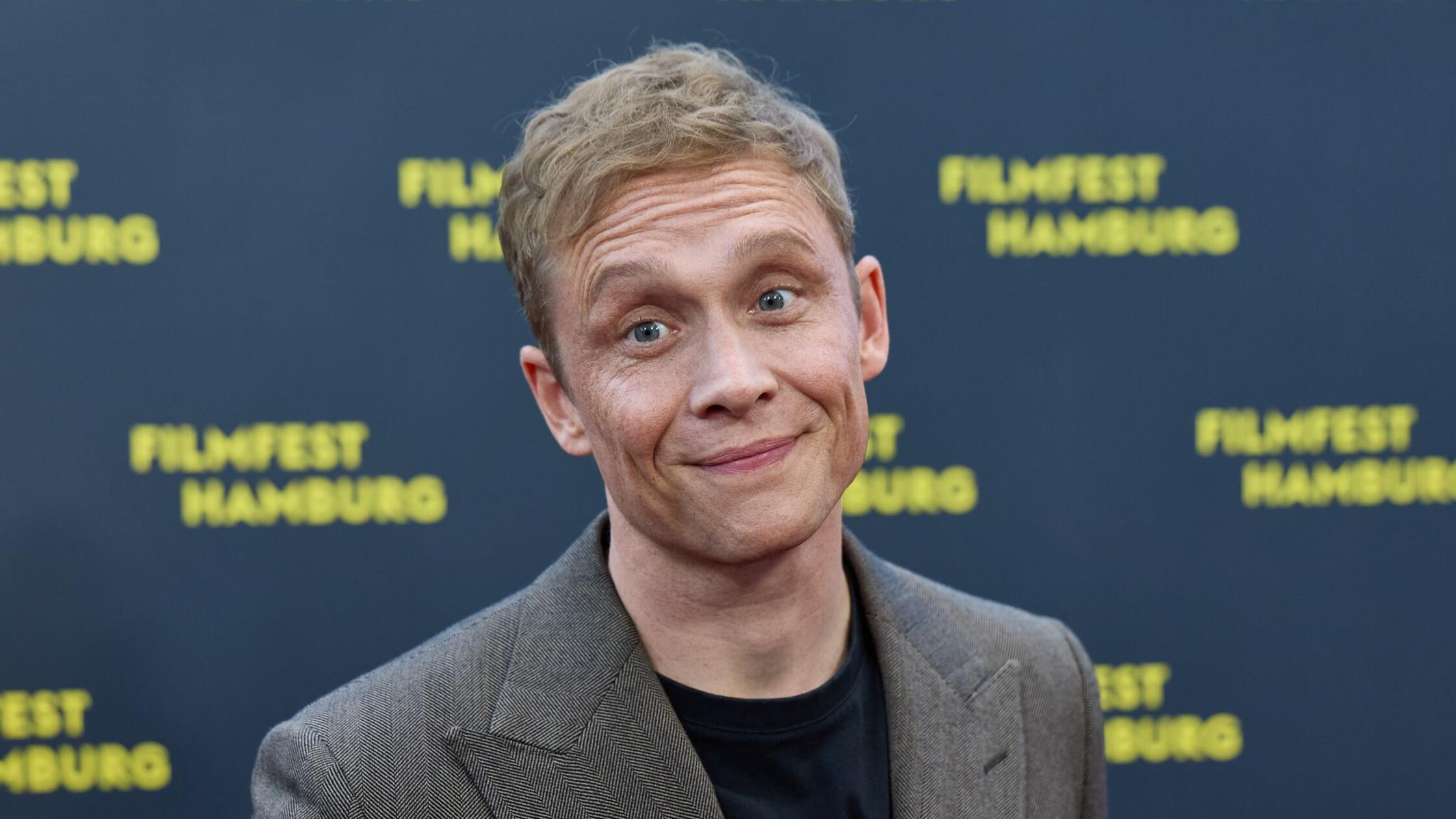 Schweighöfer zählt Bäume, um im Hier und Jetzt zu sein