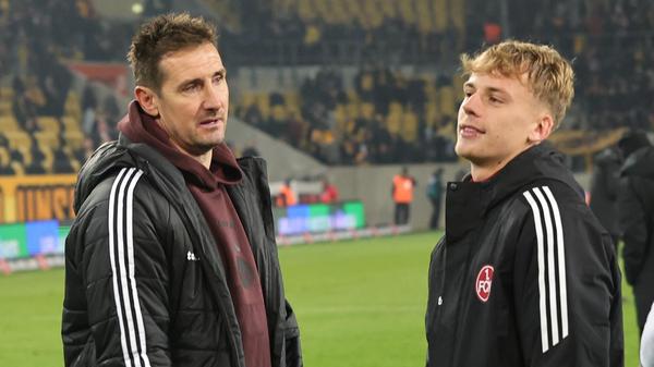 ... beim FCN Kapitän Robin Knoche erstmals wieder in der Startelf und half, die 2:1-Führung zu verteidigen. Nach der Länderspielpause empfängt Nürnberg dann am 23. November die Arminia aus Bielefeld.