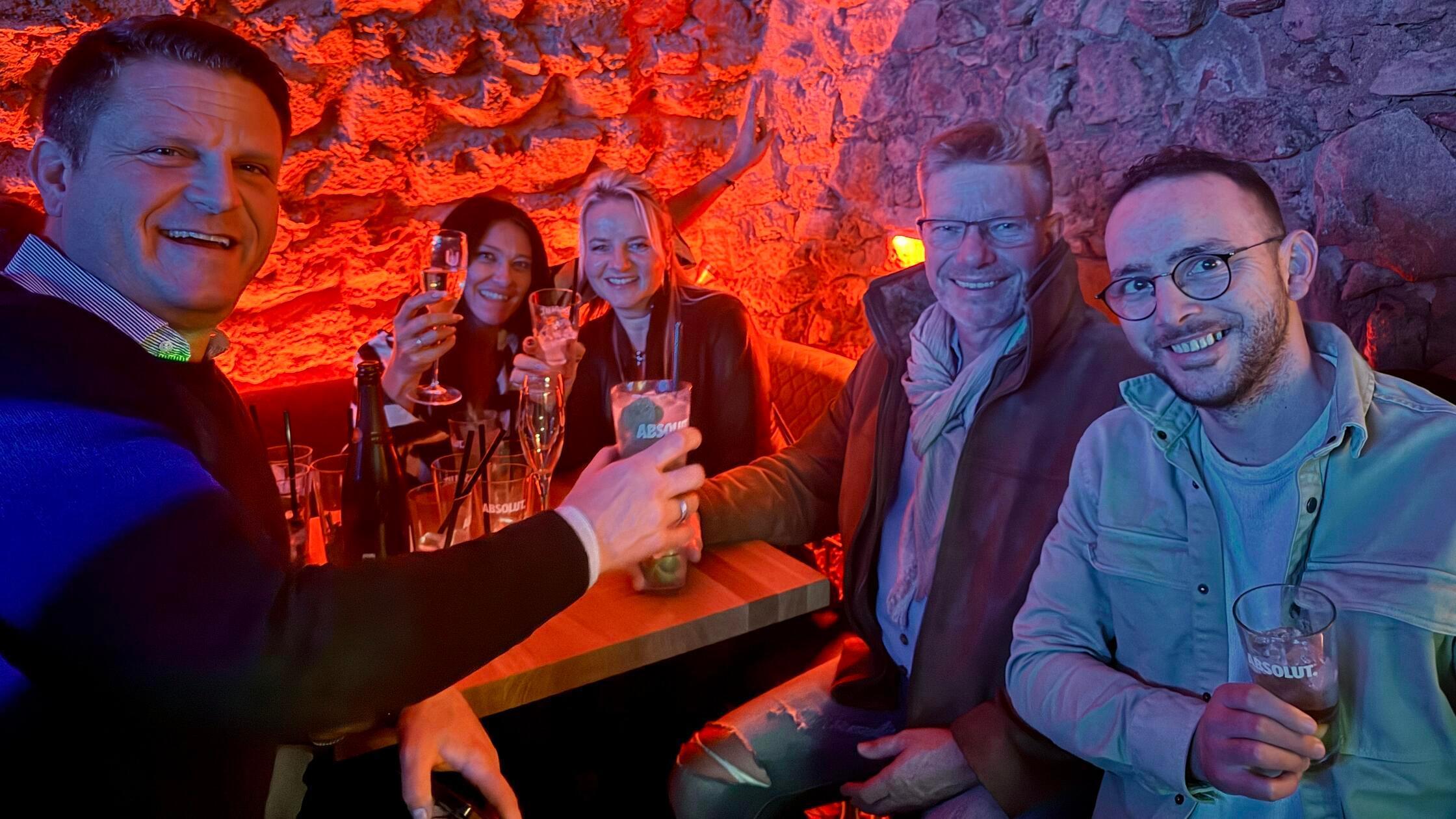 Gute Laune und das eine oder andere Schlückchen ge