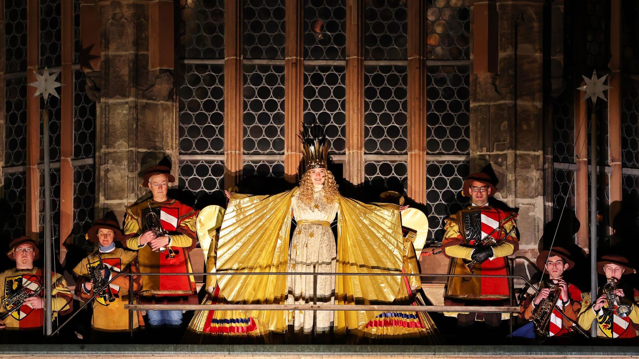 „Große Herausforderung“: So entsteht das Kostüm für das Nürnberger Christkind