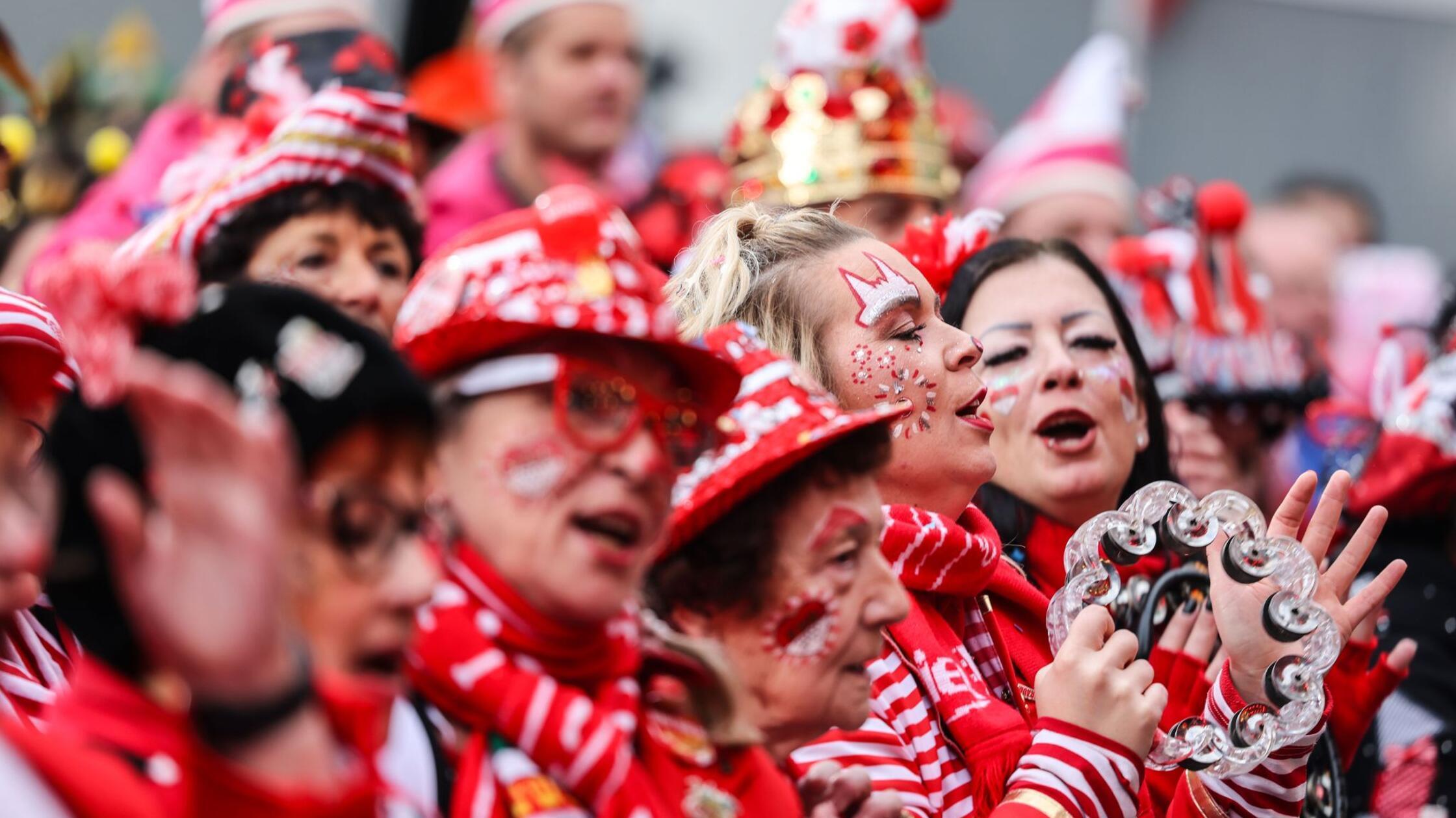 Karnevalshochburgen starten in fünfte Jahreszeit