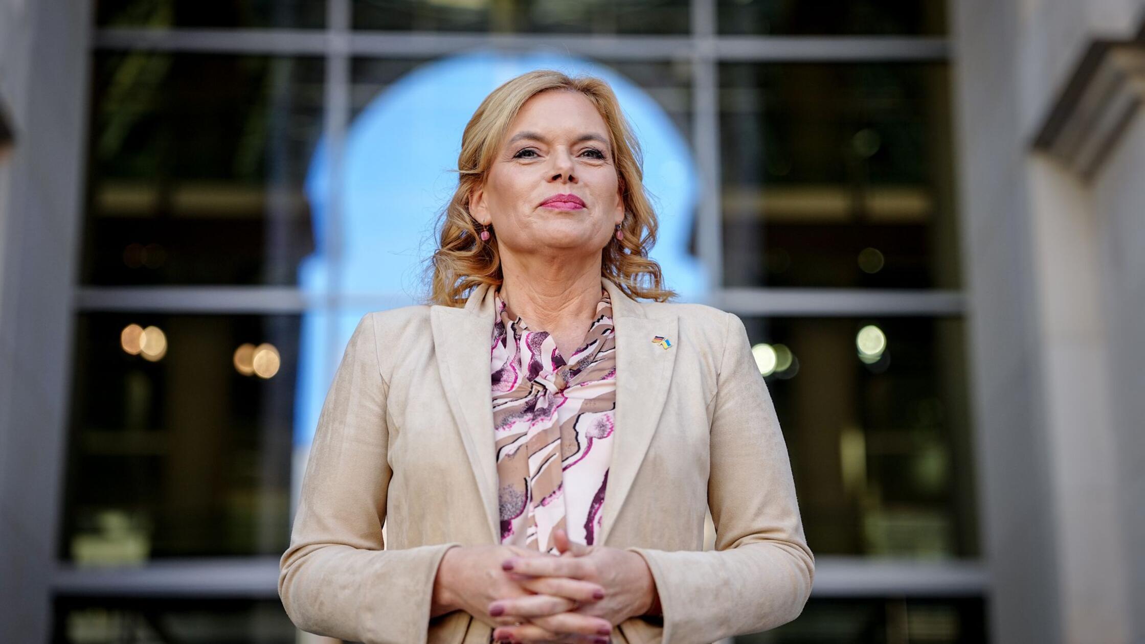 Keine Weinkönigin an der Nahe – Julia Klöckner will helfen