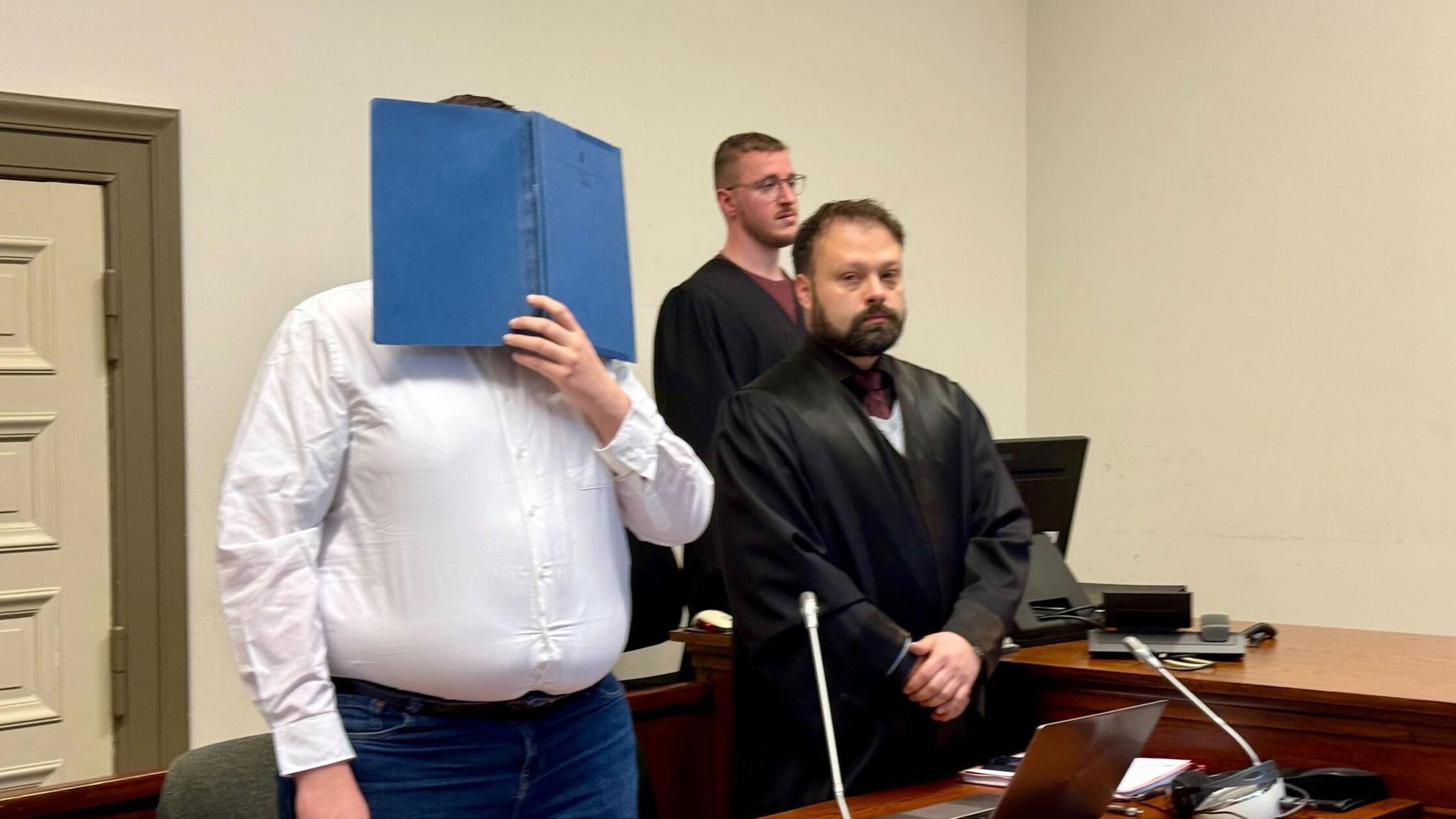 Kollegin niedergestochen: „Ich hatte vor, sie zu töten“