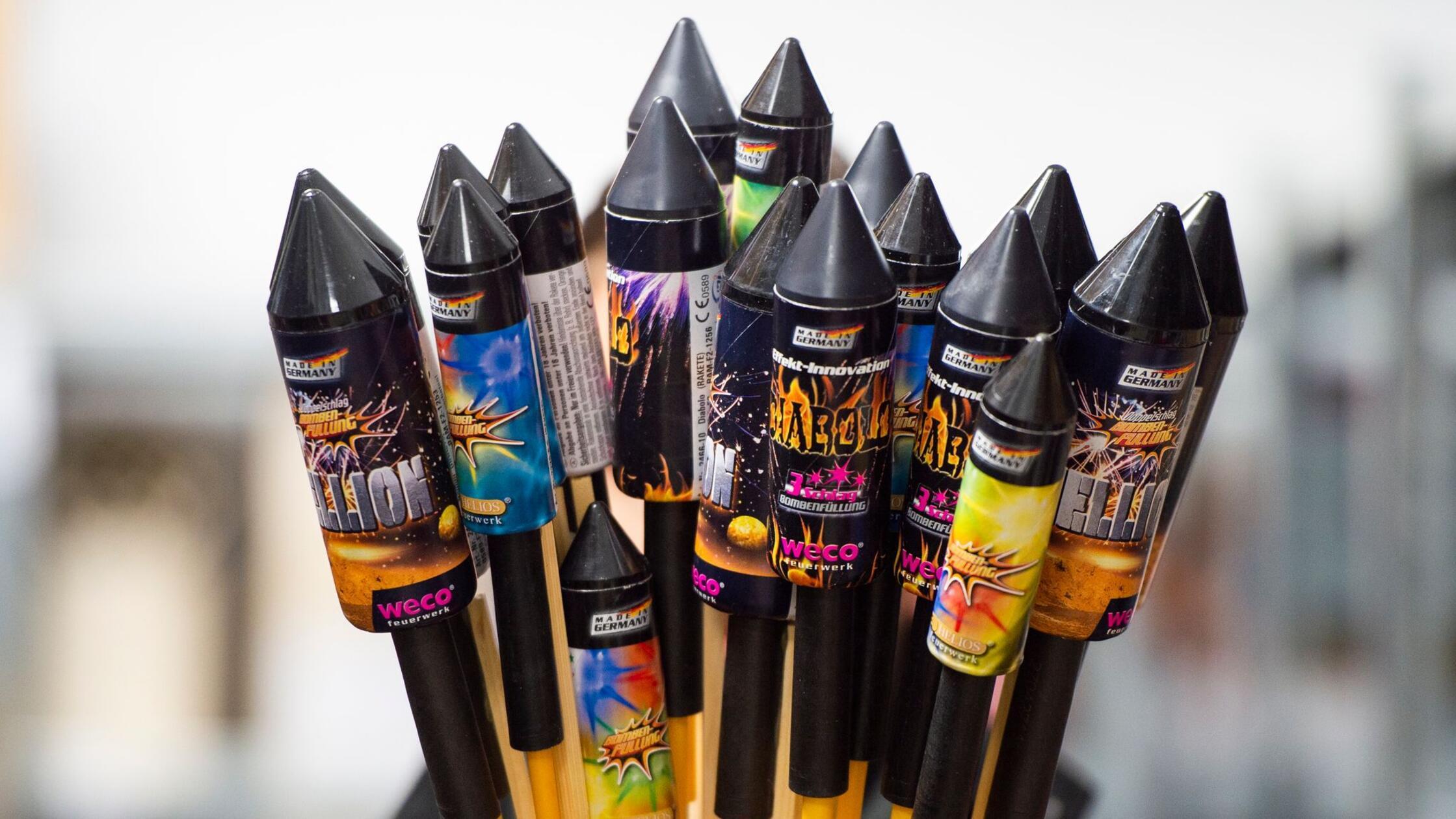 Silvester mit Feuerwerk oder gar Böllerverbot? Die meisten Deutschen sind sich einig