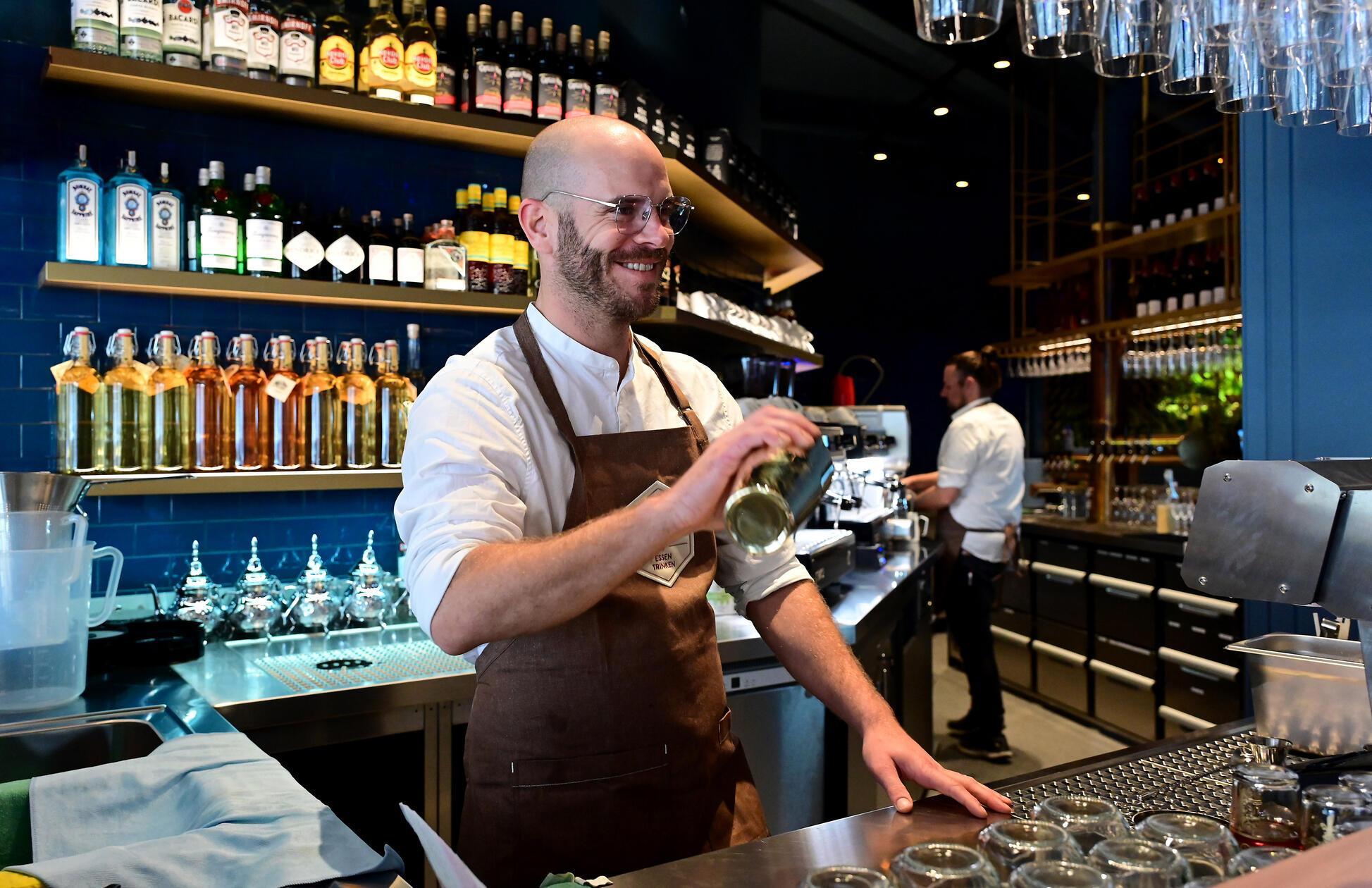 Direkt am Eingang befindet sich die Wilma Wunderbar - hier werden Cocktails frisch gemixt.