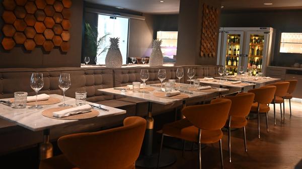 Eindrücke aus Palma, der Hauptstadt von Mallorca: Viele der Hotels in Palma (hier das San Jaume Design Hotel) bieten hochwertige Unterkünfte, die nichts gemein haben mit den Bettenburgen nur einige Kilometer weiter.