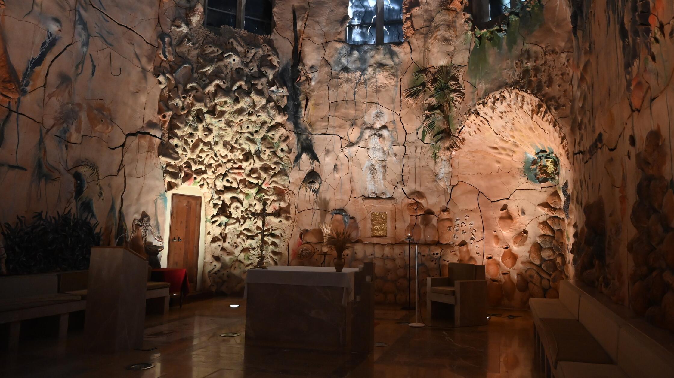 Eindrücke aus Palma, der Hauptstadt von Mallorca: Der neueste Altar der Kathedrale.
