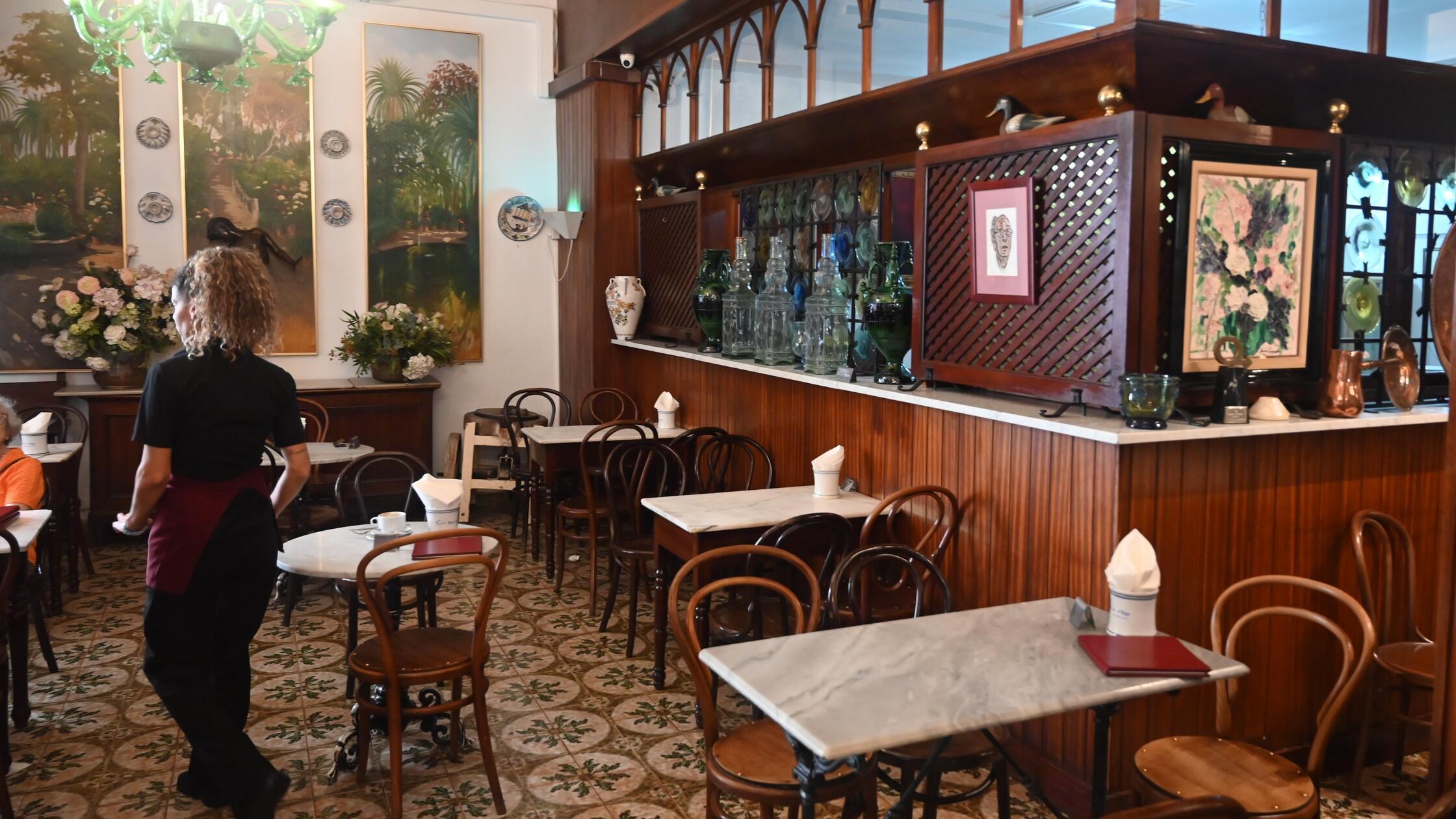 Eindrücke aus Palma, der Hauptstadt von Mallorca: Ein bekanntes Cafe in Palma, das Ca'n Joan de S'Aigo.