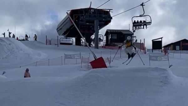 Kleine Schanzen und etliche "Rails" bieten Fläche, um sich in seinen Trickster-Künsten zu üben.