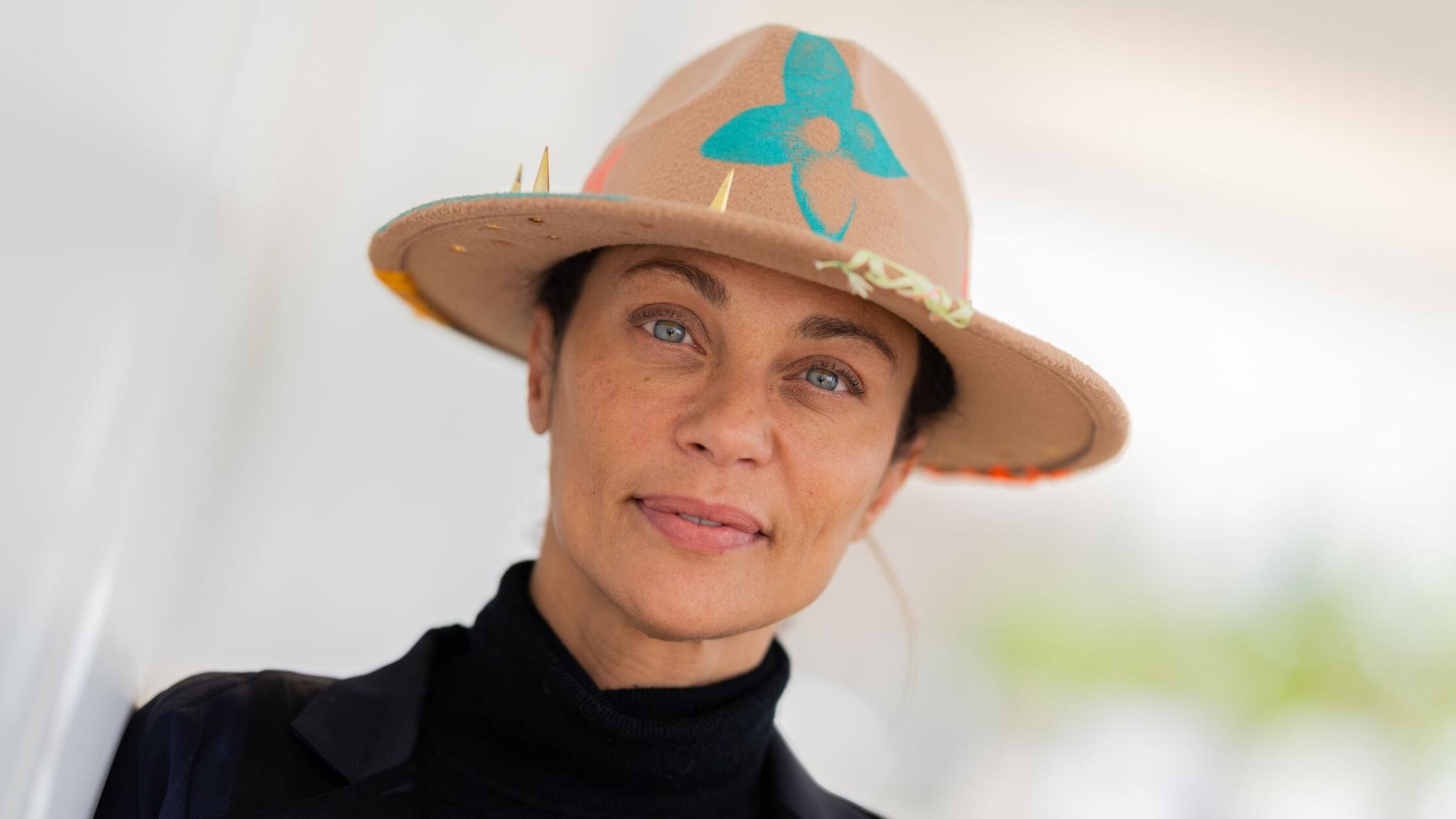 „Surviving Amazonas“: Joyn schickt acht Prominente in den Dschungel - darunter Lilly Becker