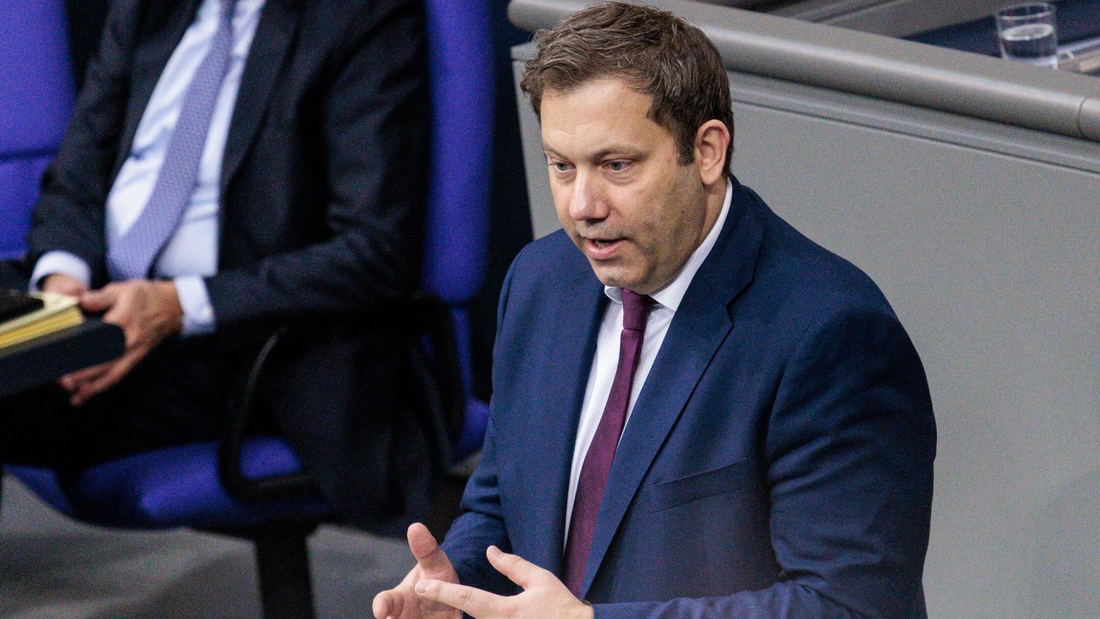 Klingbeil verteidigt Aktivrente: „Diese Koalition liefert“