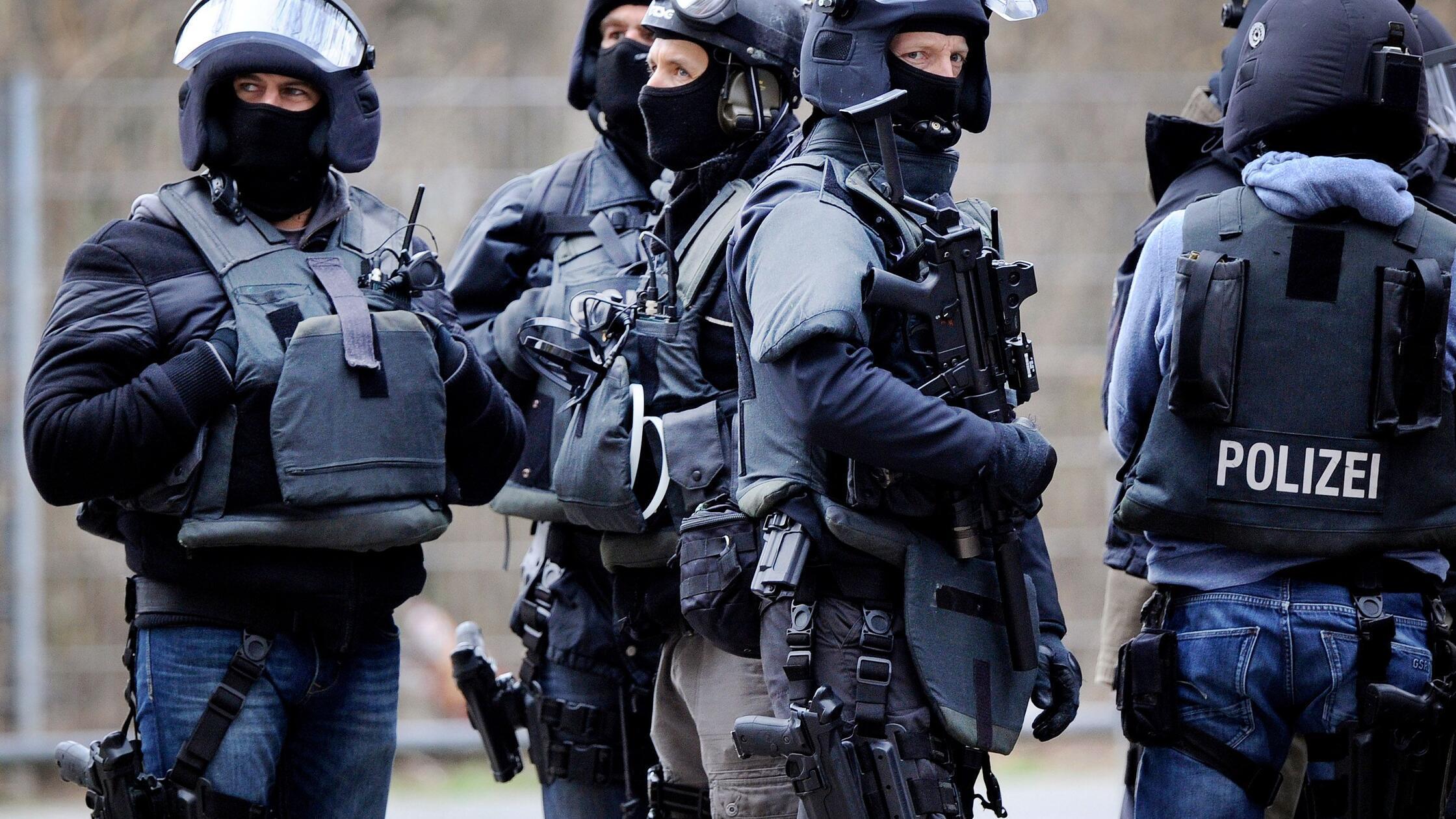 ARCHIV - 05.04.2013, Nordrhein-Westfalen, Köln: Mi