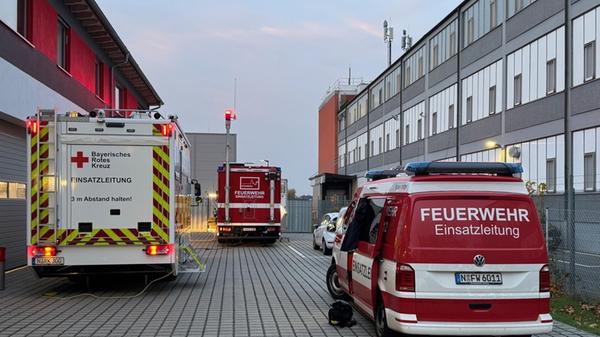 Bis zu 21.000 Menschen waren laut Mitteilung der Stadt von der Evakuierung betroffen.