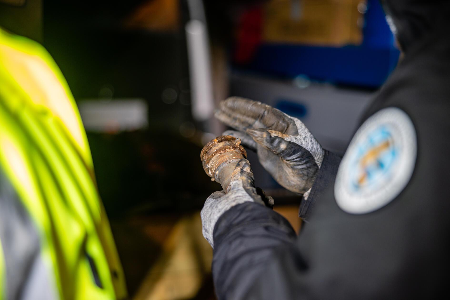 Gegen 2.20 Uhr waren die Evakuierungsmaßnahmen abgeschlossen und um 2.36 Uhr begann die Entschärfung.