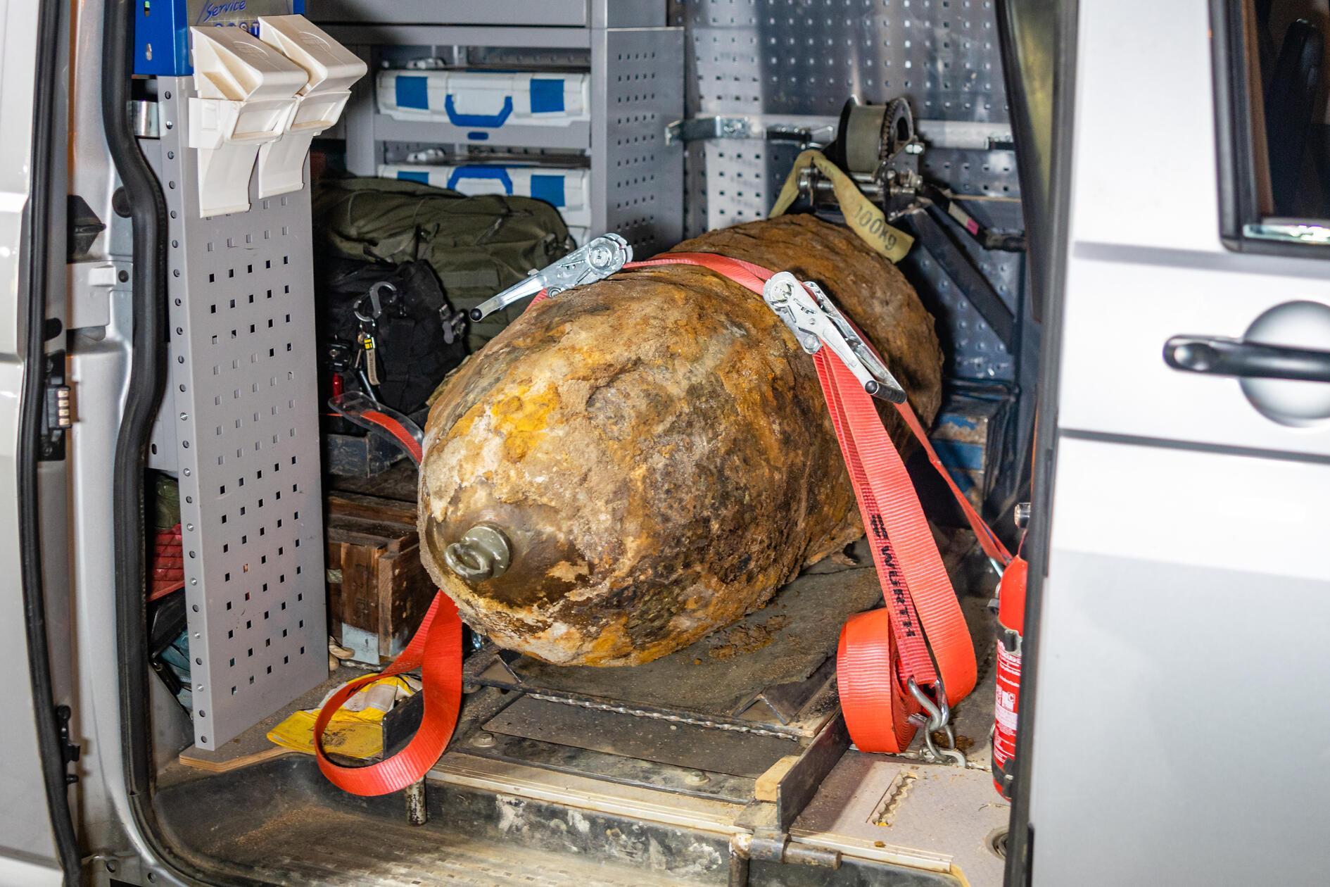 Die amerikanische Fliegerbombe wurde noch in der Nacht abtransportiert.