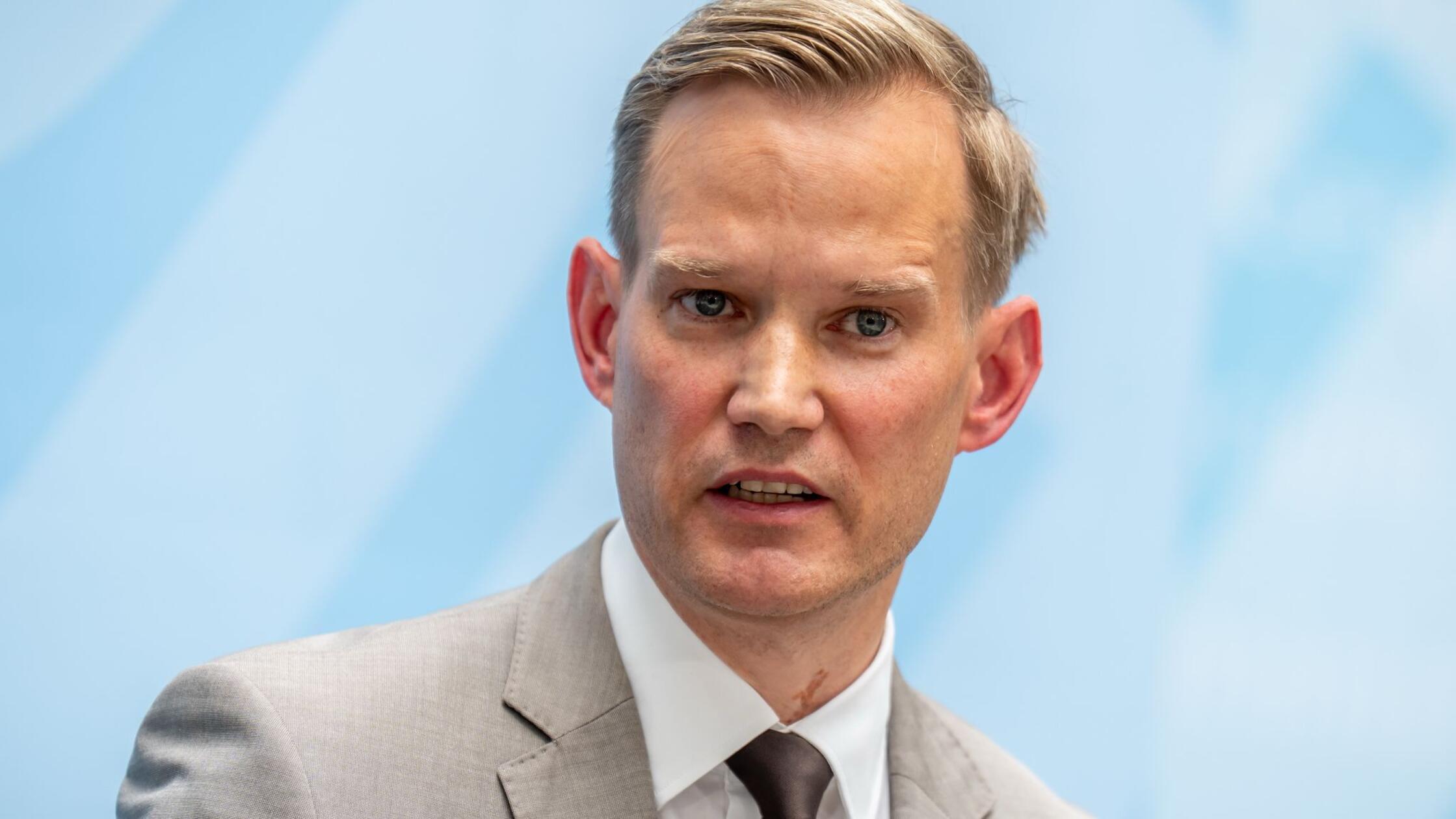 „Tot operiert“: Streeck will Umdenken bei Versorgung Älterer