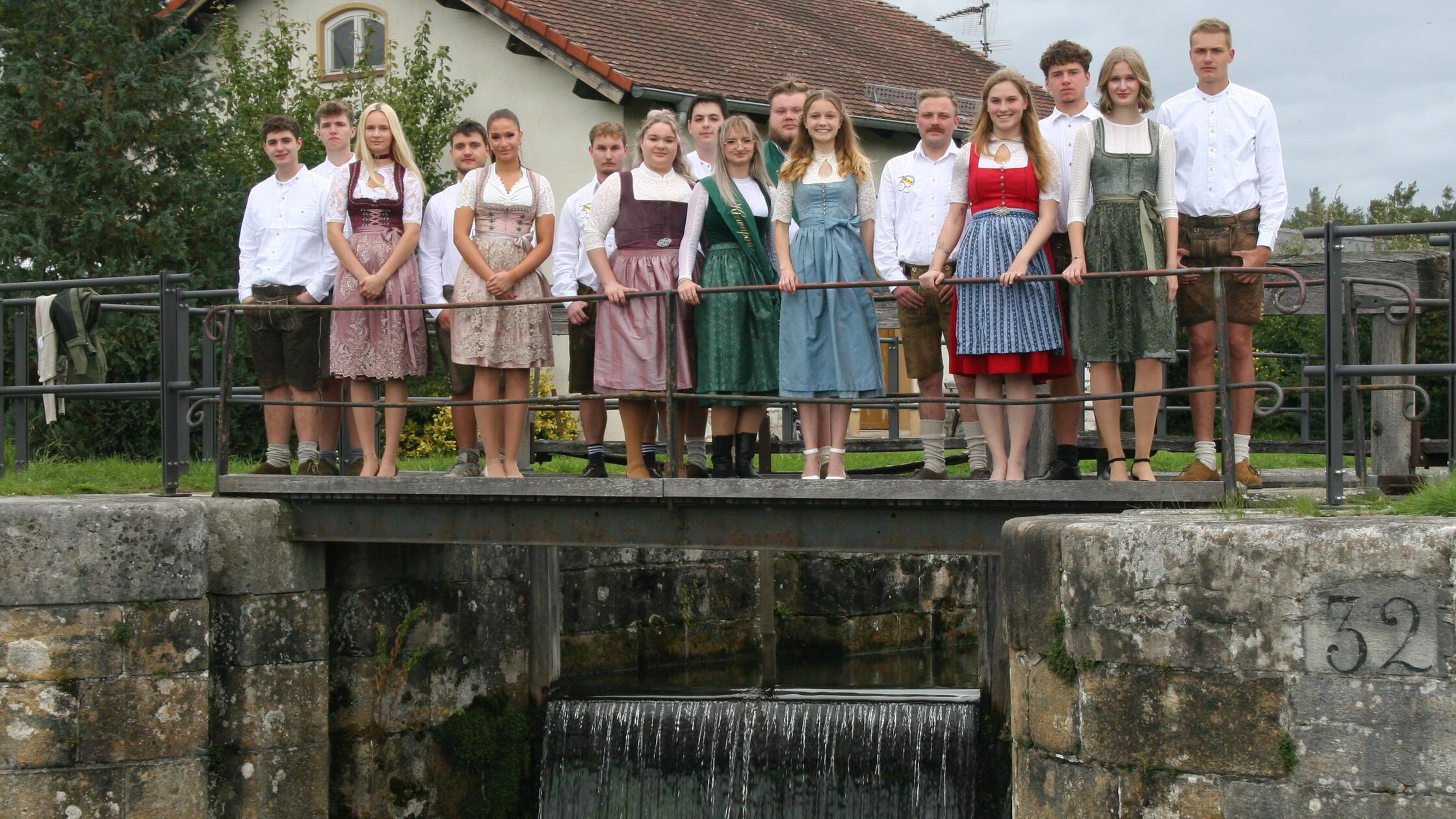 An der Schleuse 32 in Sengenthal standen die Kirwa