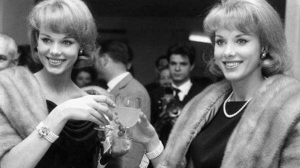 ARCHIV - 07.04.1961, Italien, Rom: Alice (r) und E