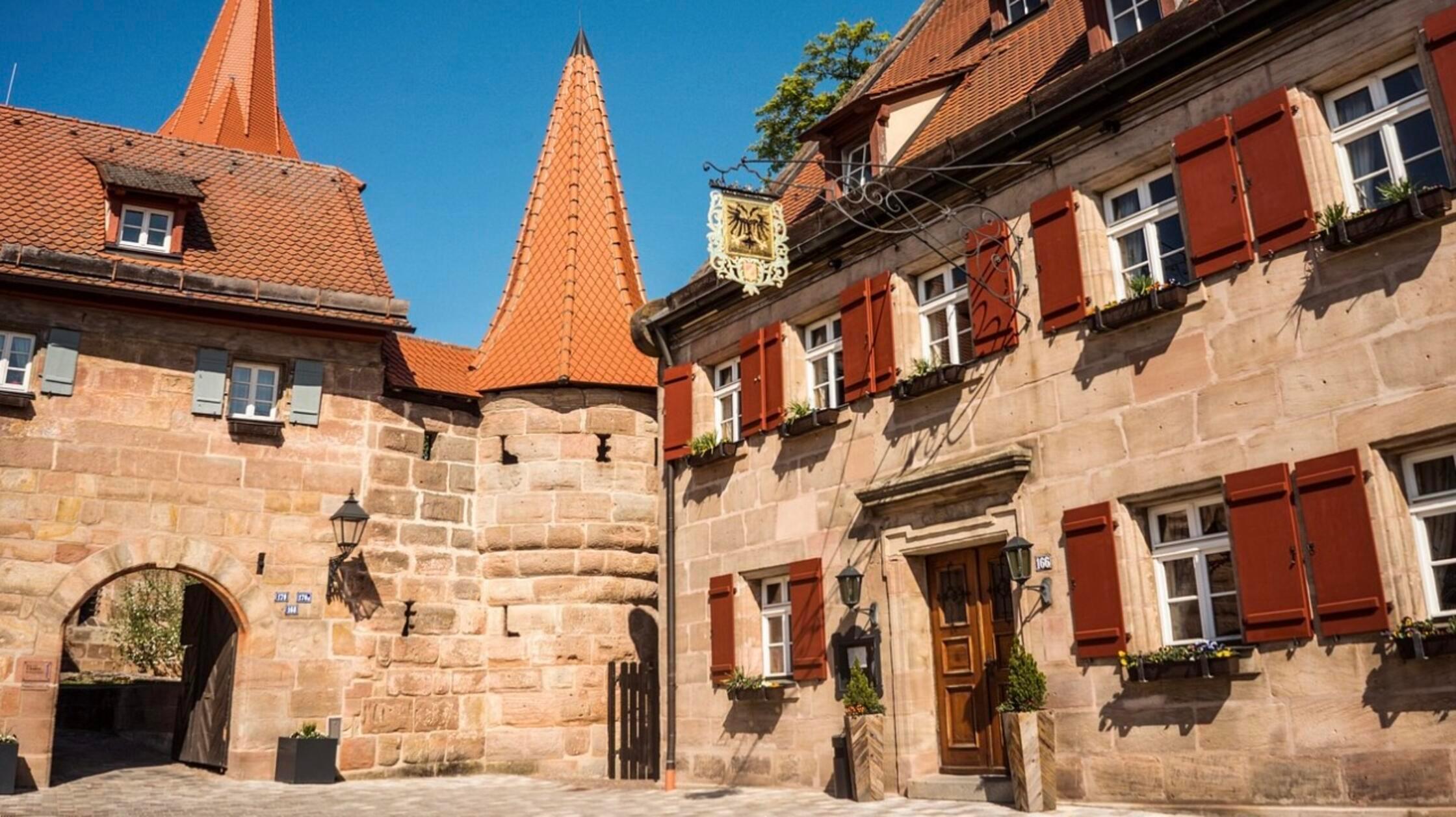 Traditional restaurant with history: 