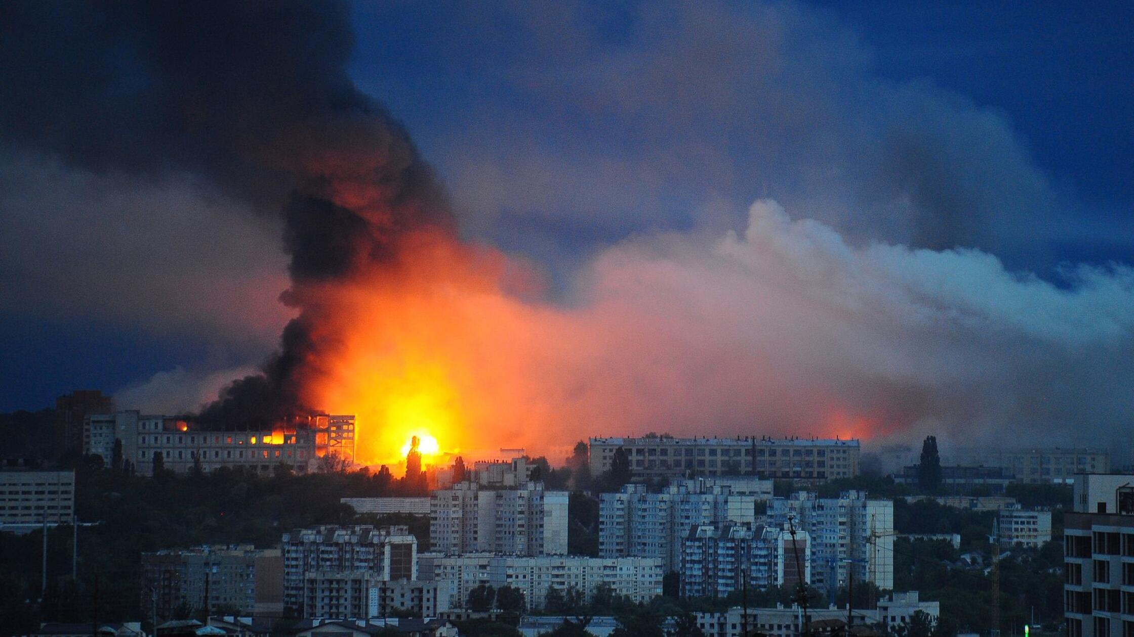 V ruskem napadu z droni na Harkov številni ranjeni