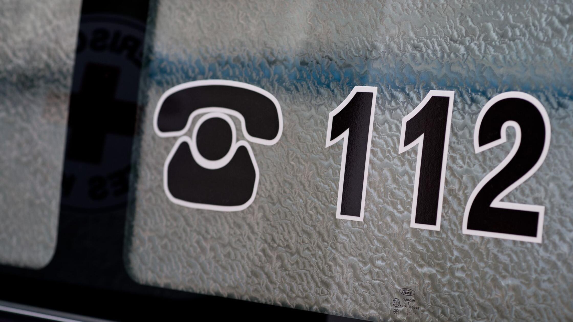 Bauarbeiter von Betonring getroffen und schwer verletzt