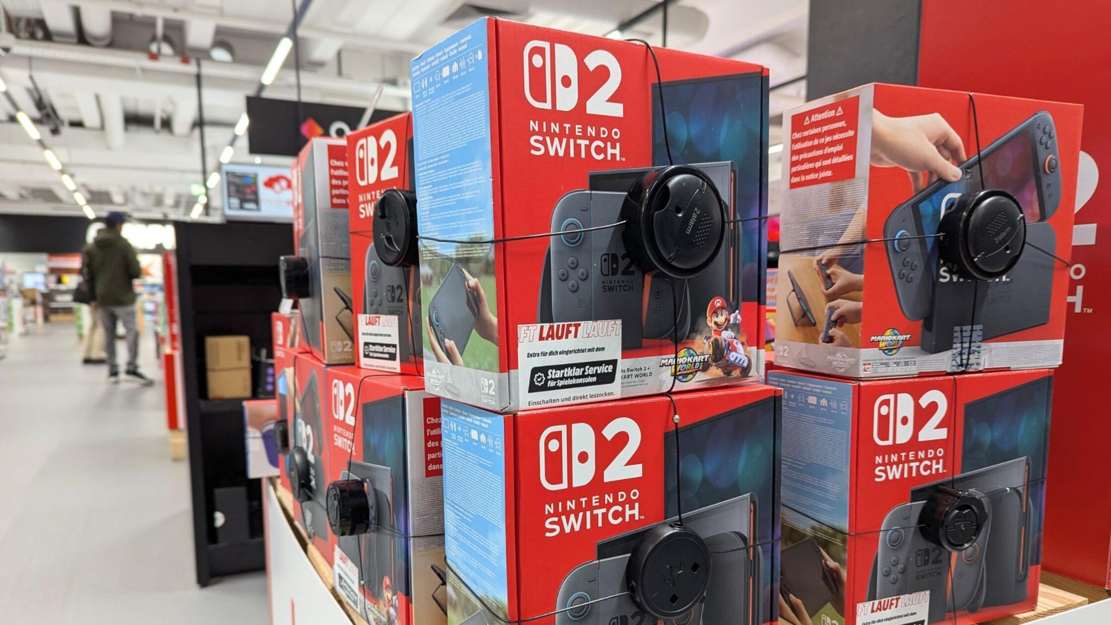 Nintendo Switch 2 Stapel Kartons