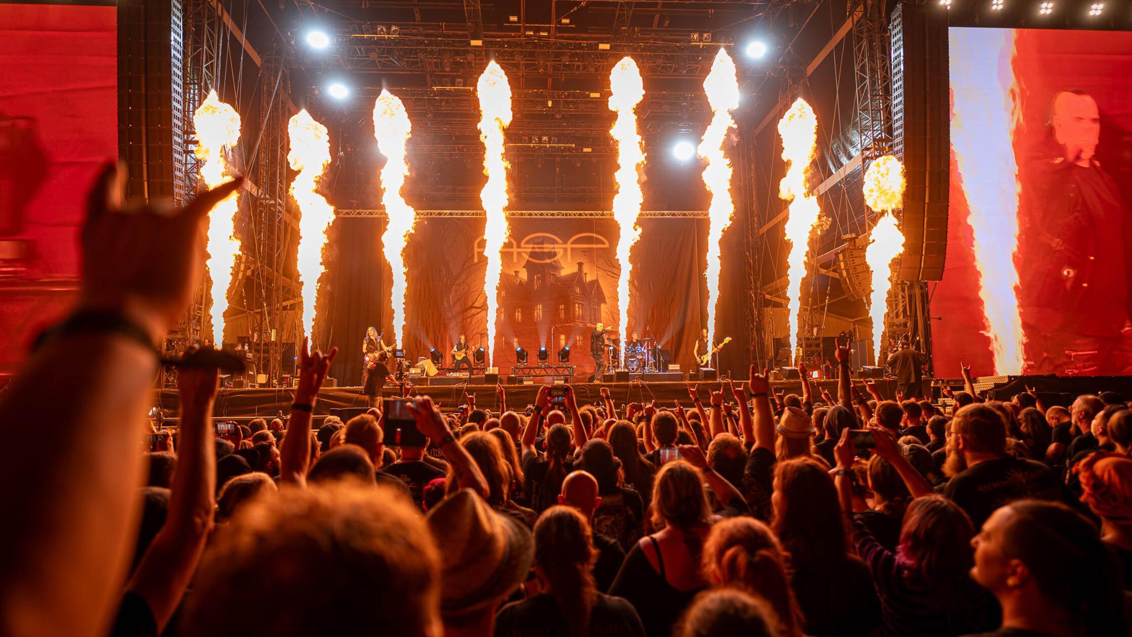 13 Jahre mussten die Fans warten – jetzt erobert d