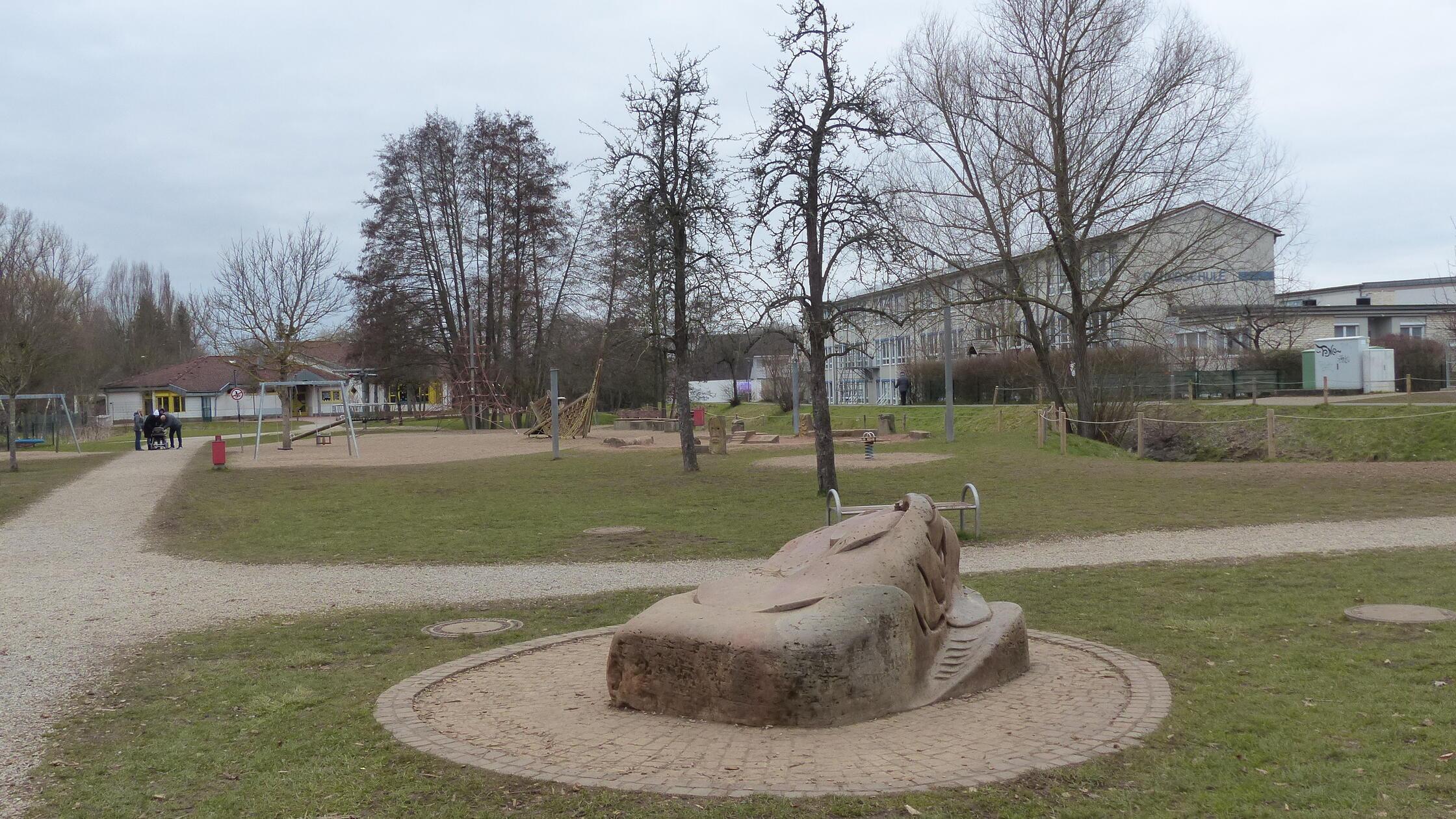 Die Aufenthaltsqualität im Brandbachgarten soll me