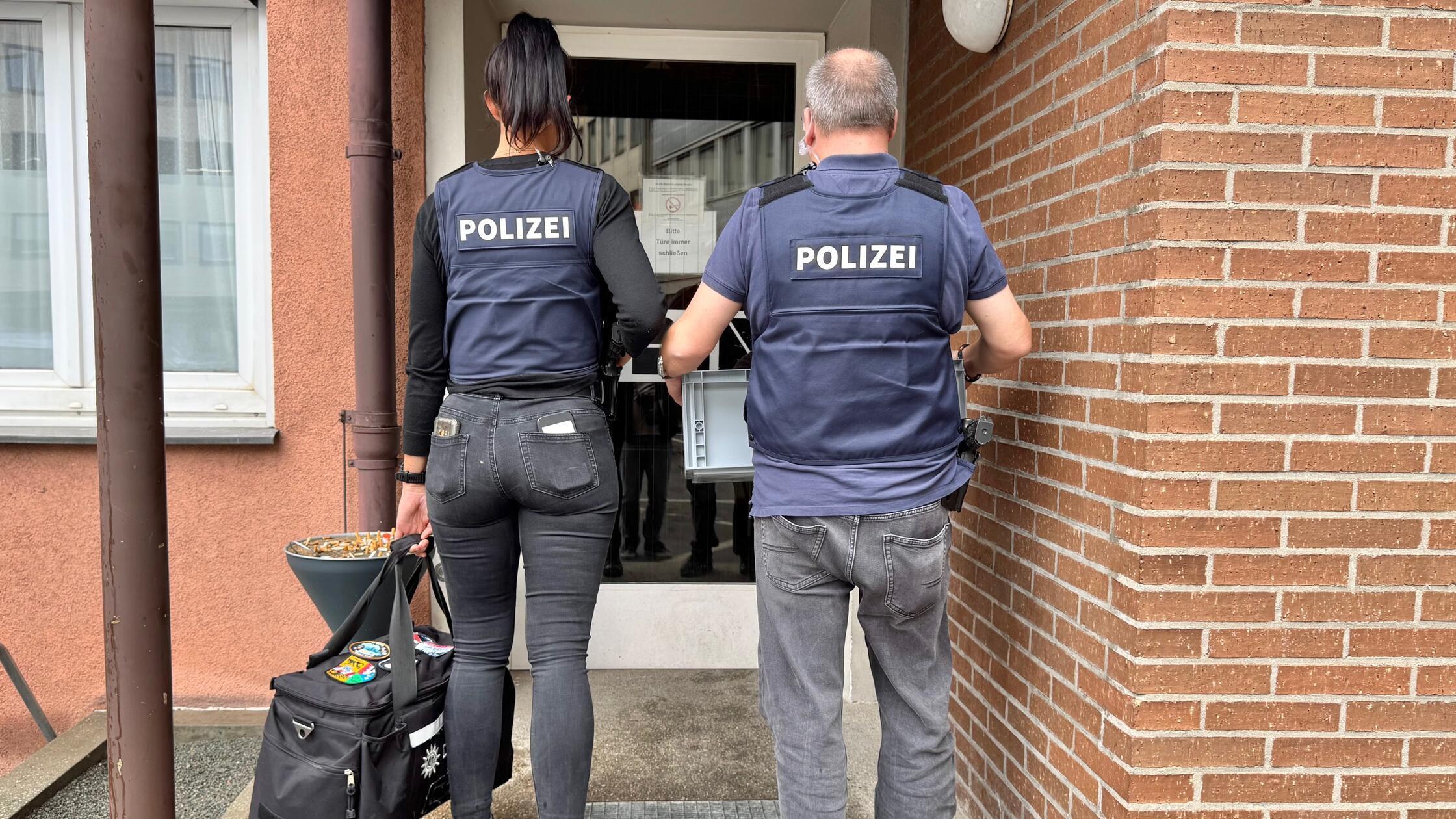 Exklusiver Einblick in die „BAO Argus“: Nürnberger Spezialermittler jagen  Pädokriminelle