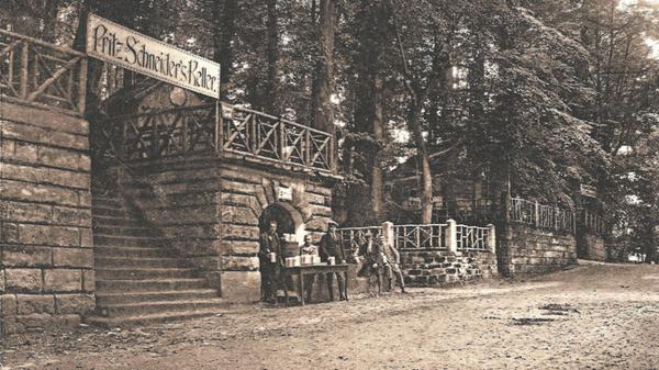 Der Fritz-Schneider-Keller 1910 zeigt den gemauert