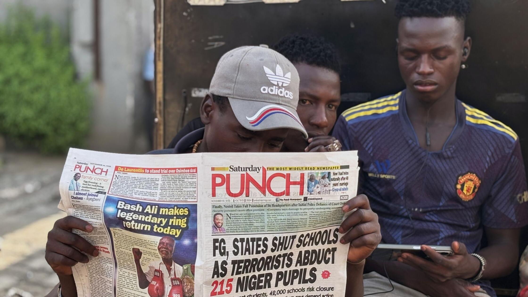 V Nigeriji osvobojenih 24 ugrabljenih deklet, več kot 250 jih ostaja v ujetništvu