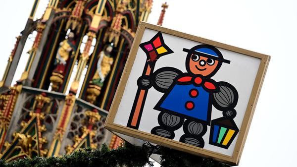 Winter in Nürnberg erster Schnee Christkindlesmark