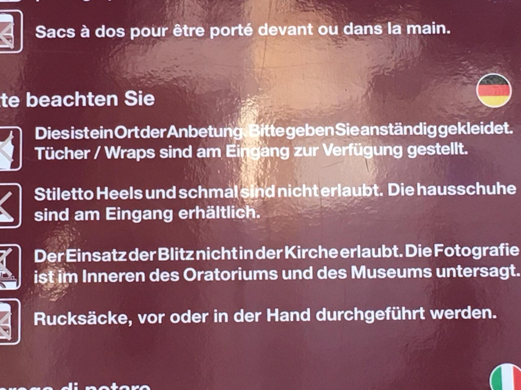 Gesehen auf Malta am Eingang der St.Johns-Kathedrale von Sabine Klier aus Erlangen.