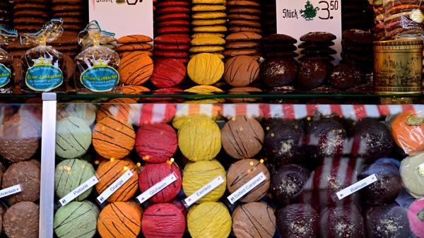 Lebkuchen in Hülle und Fülle - und allen Farben: Wo, wenn nicht in Nürnberg, soll man das berühmte Gebäck finden?