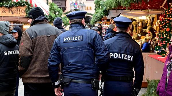 Zahlreiche uniformierte und zivile Kräfte sind in den nächsten Tagen auf dem Markt unterwegs.