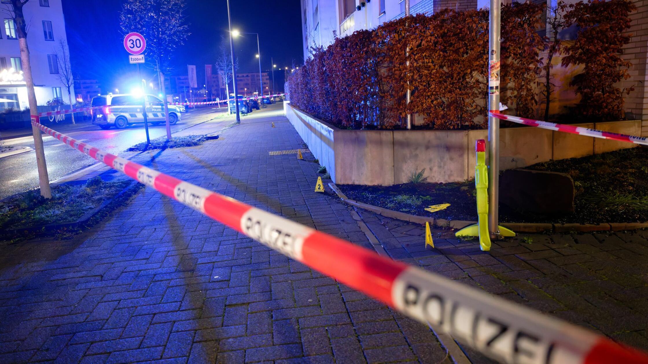 Zwei Männer in Köln angeschossen und schwer verletzt