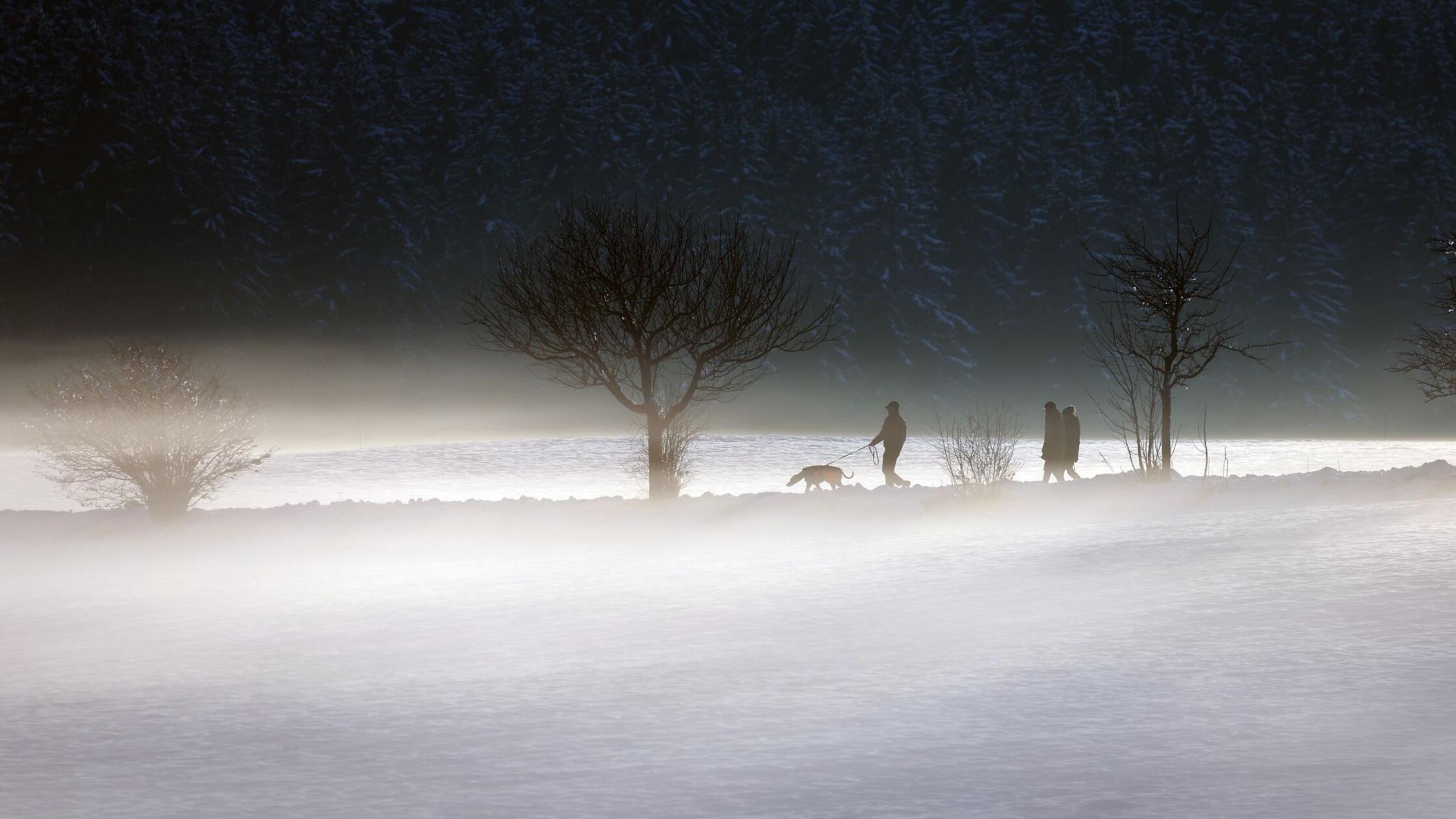 Prvi advent v Bavarski zaznamovalo oblačno vreme in nevarnost poledice