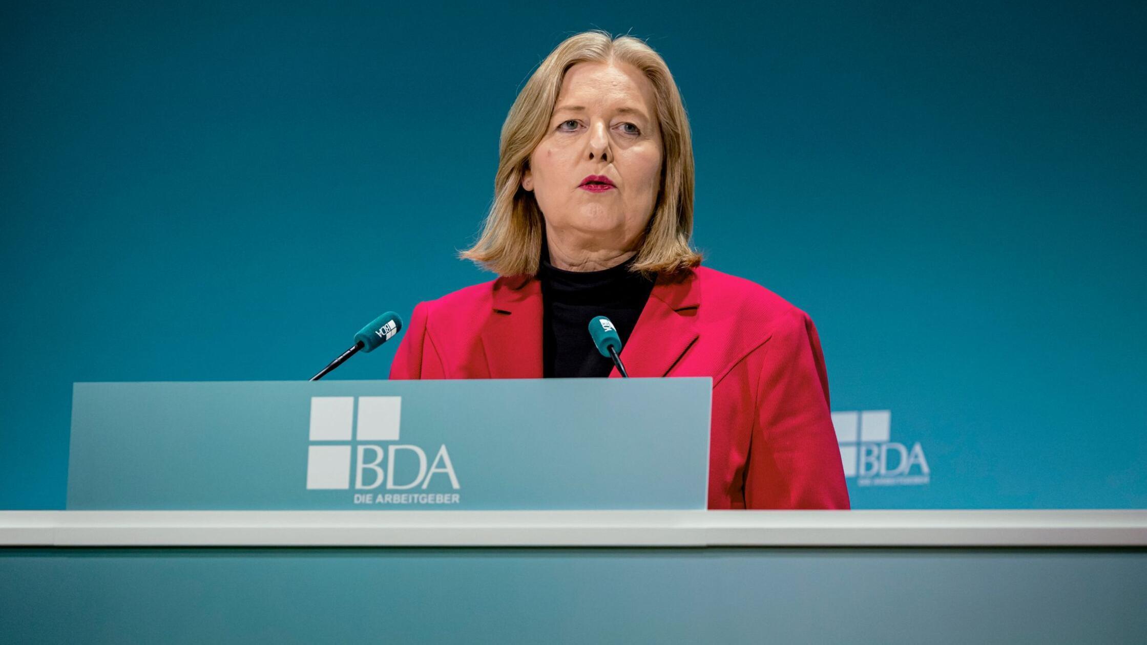 Arbeitgeberpräsident: Bas-Aussage bei Jusos respektlos