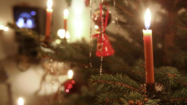 Brandschaden an Weihnachten schnell der Versicheru