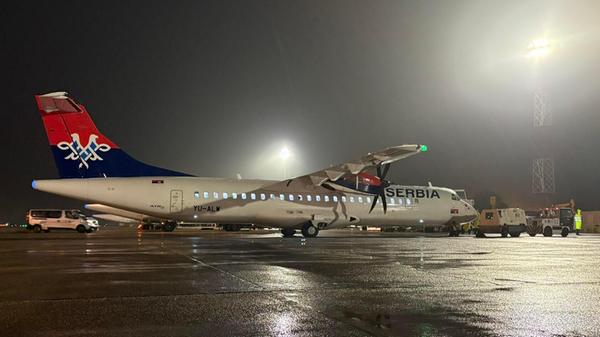 Mit einer ATR 72, einem zweistrahligen Turboprop-Regionalflugzeug für Kurzstreckenflüge, bringt Air Serbia Passagiere direkt von Nürnberg nach Belgrad.