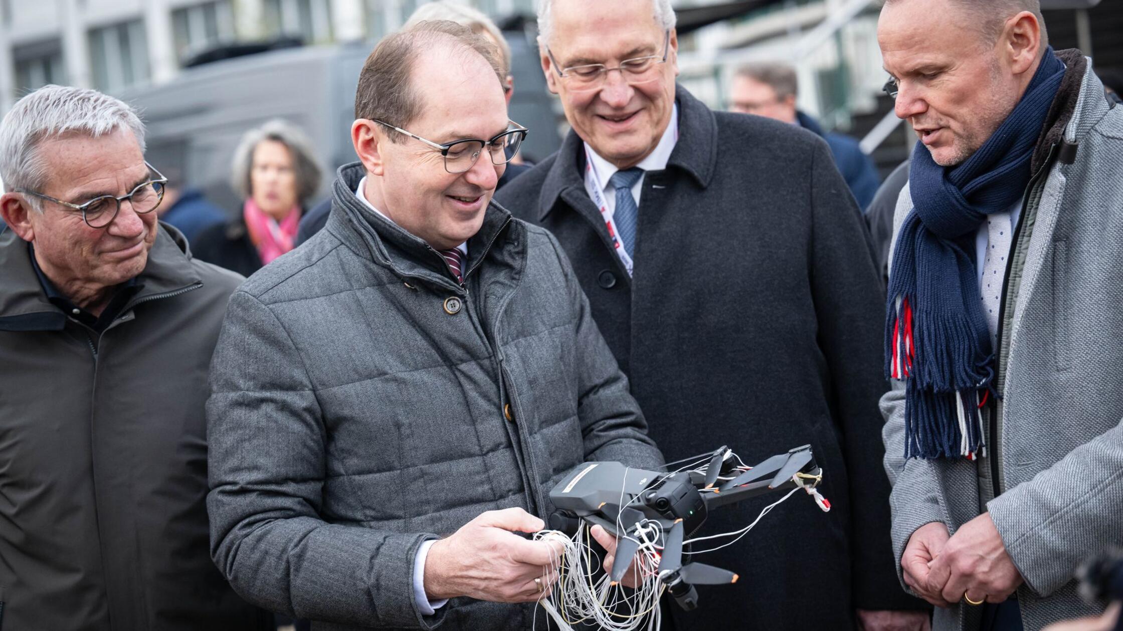 Innenminister wollen bei Drohnenabwehr eng zusammenarbeiten