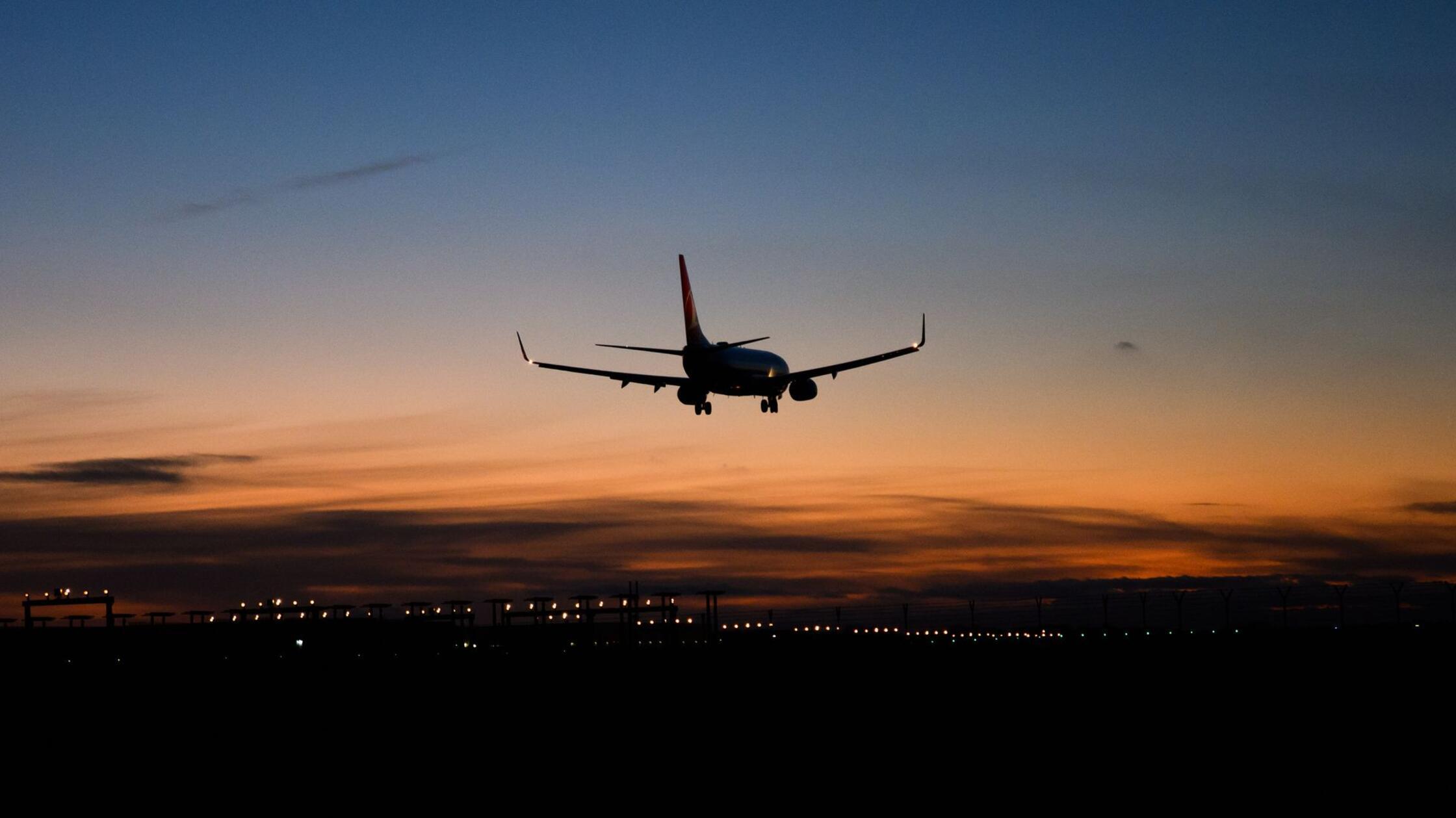 Karlsruhe: Rasche Entscheidung über Visa gefordert