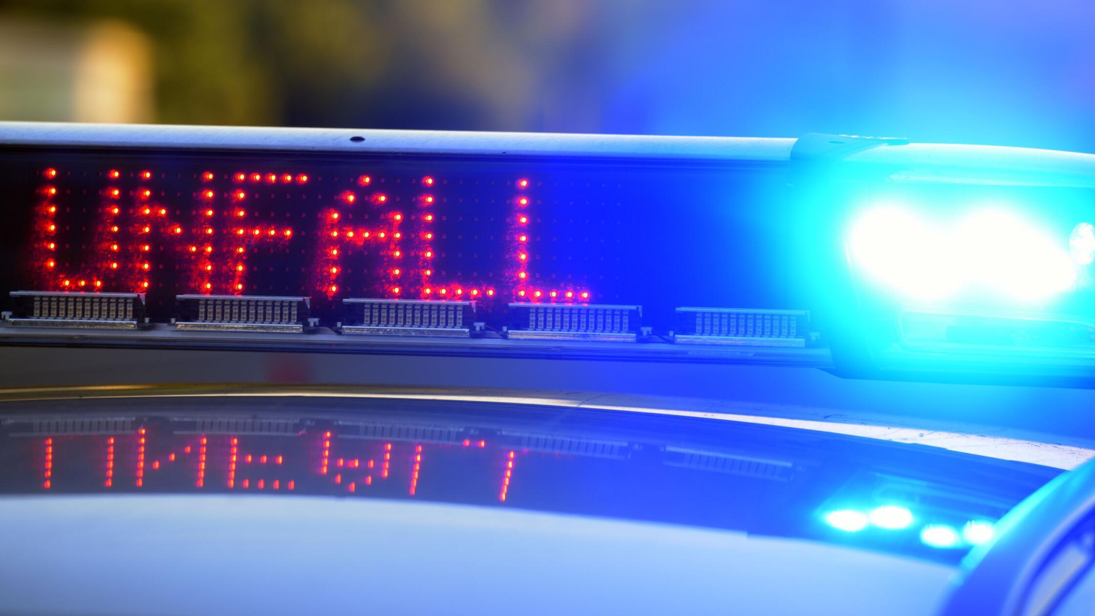 ARCHIV - 12.06.2017, Bayern, Günzburg: Auf einem P