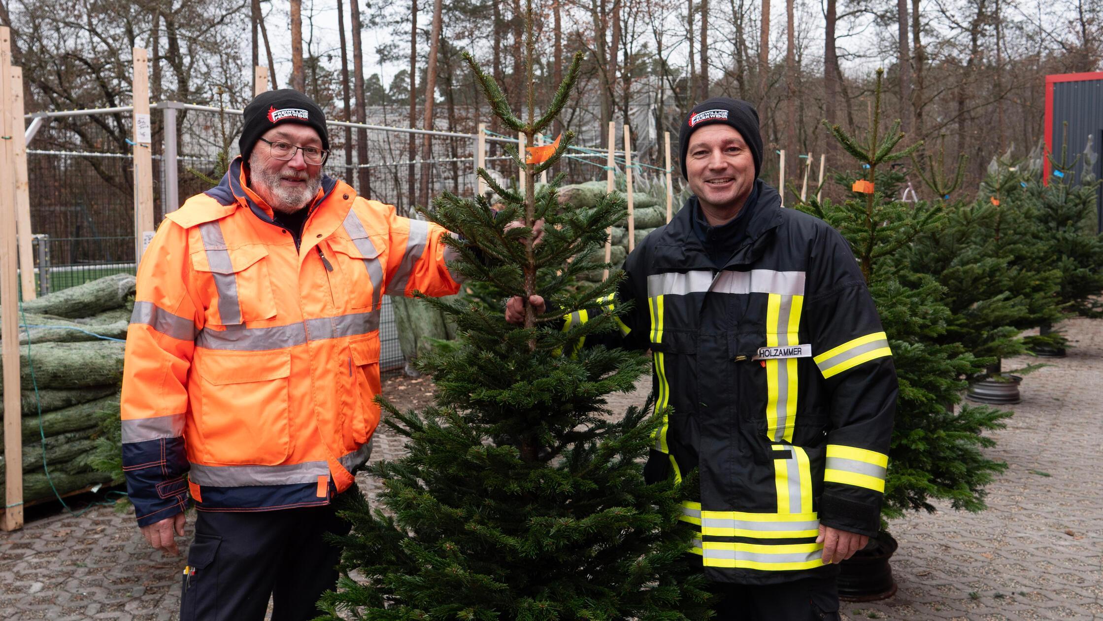 feucht-feuerwehr-verkauf-weihnachtsbaume - 1