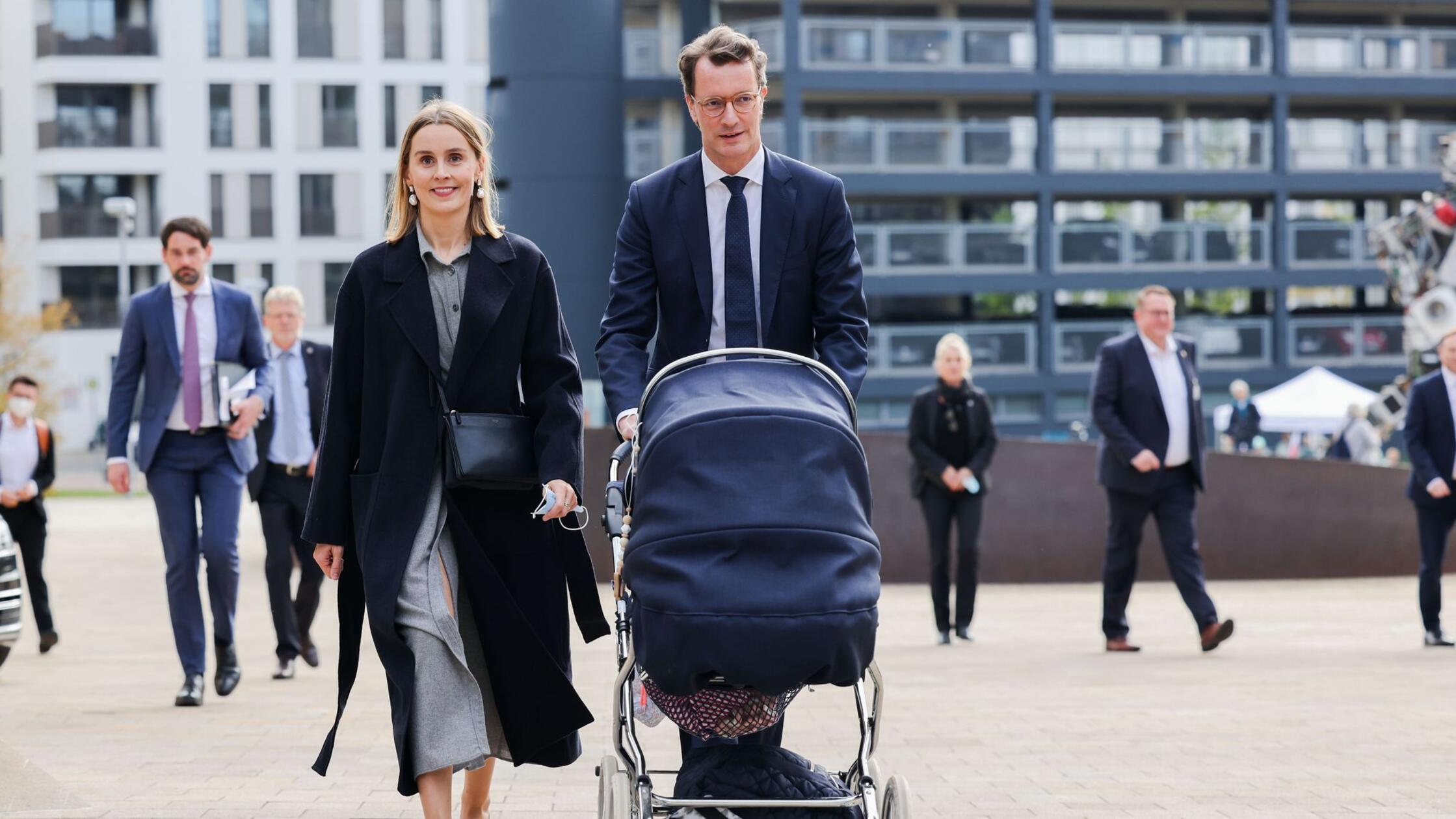 Hendrik Wüst freut sich auf Familienzuwachs im Frühjahr